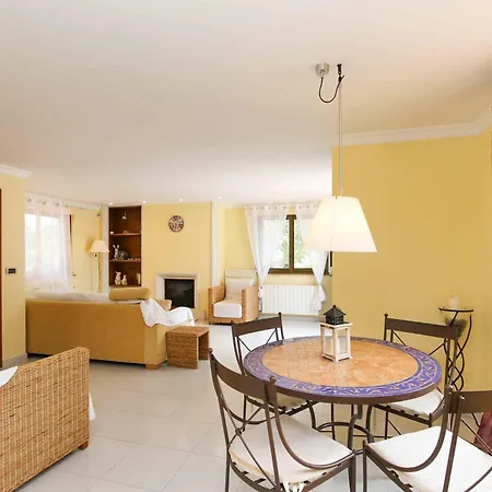 Дом отдыха Tulipa Дения